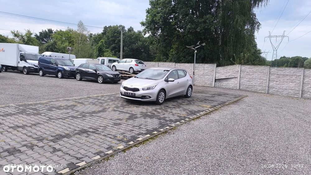 Kia Ceed 1.4 CVVT Attract plus - 17