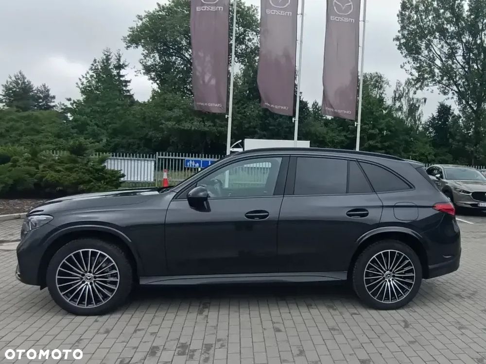 Mercedes-Benz GLC - 4
