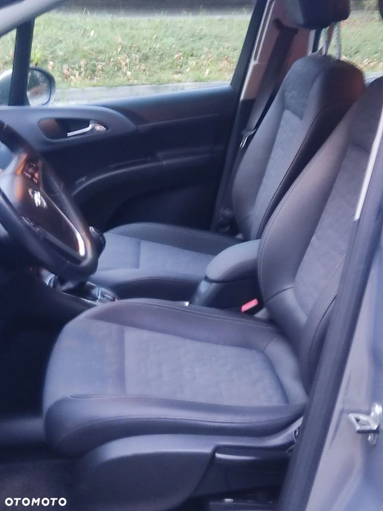 Opel Meriva 1.4 T Enjoy S&S - 14
