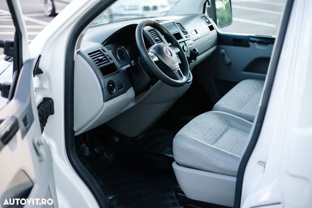 Volkswagen TRANSPORTER T5 FACELIFT 2.0 Diesel AC - 11