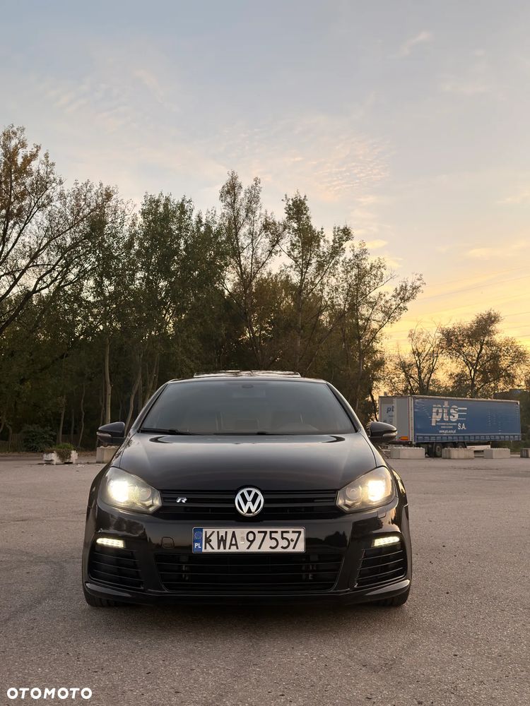 Volkswagen Golf 2010 photo 5