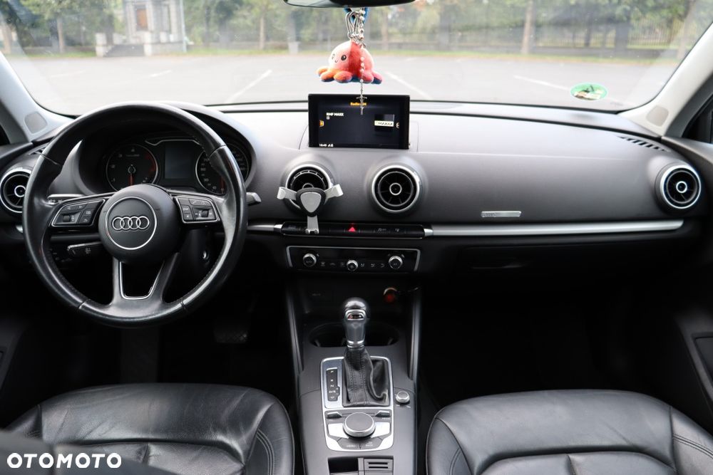 Audi A3 Sportback - 8