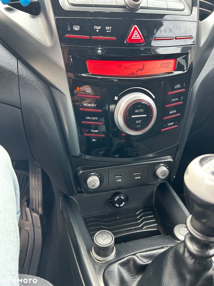 SsangYong/KGM XLV e-XDi 160 4WD Quartz - 27