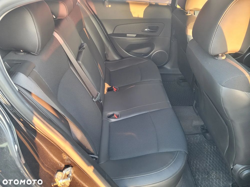Chevrolet Cruze 1.4T LTZ - 11