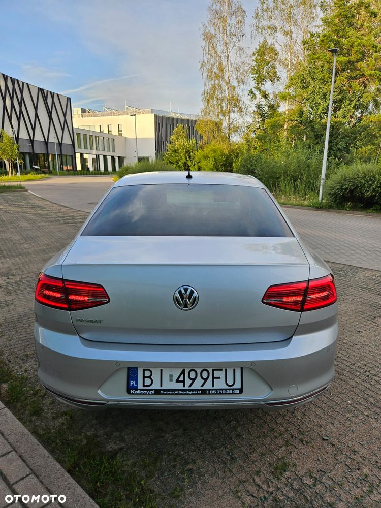 Volkswagen Passat 2.0 TDI BMT Highline DSG - 3