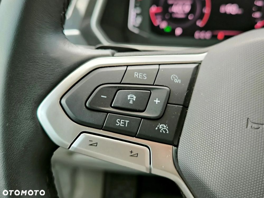 Volkswagen Tiguan 1.5 TSI EVO Elegance DSG - 17