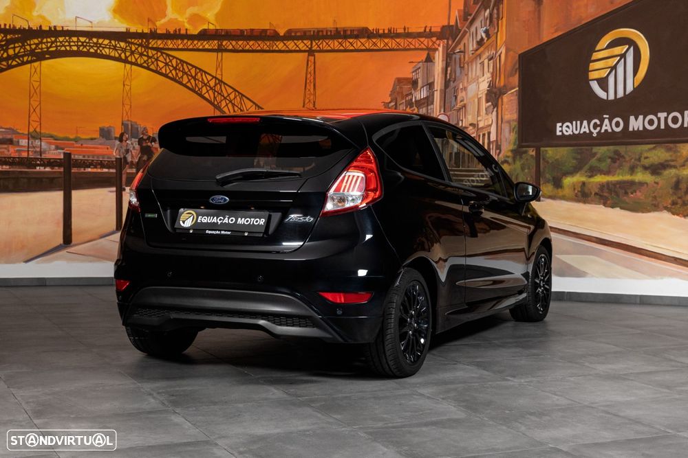 Ford Fiesta 1.0 EcoBoost ST-Line Red Edition - 4