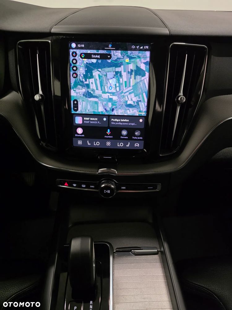 Volvo XC 60 B4 D AWD Ultimate Bright - 10
