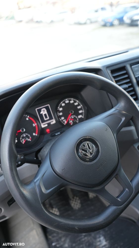 Volkswagen Crafter 3.5 CD Bena L4 4M 103kW - 2