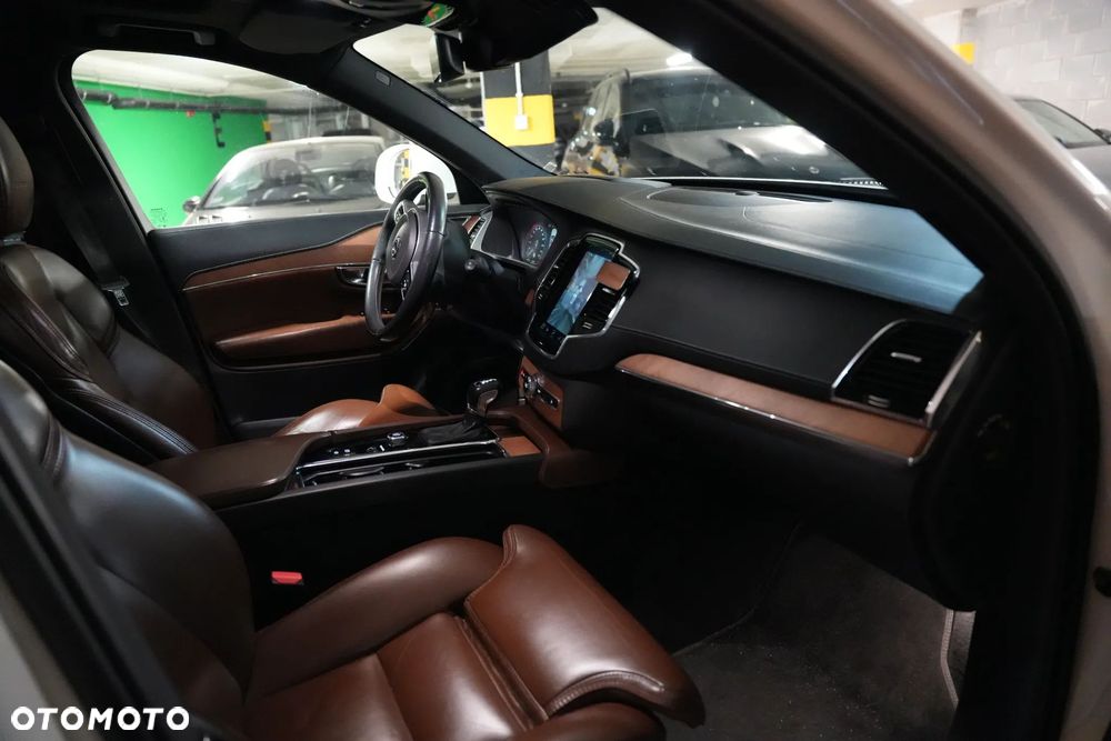 Volvo XC 90 T5 AWD Inscription - 9