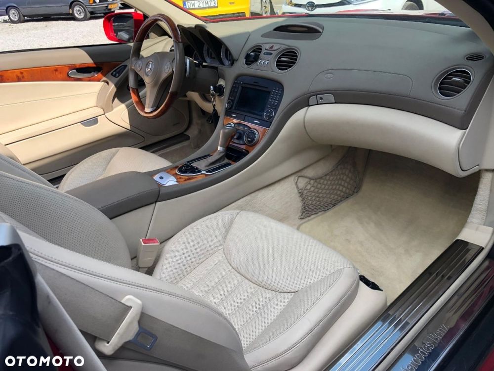 Mercedes-Benz SL - 26