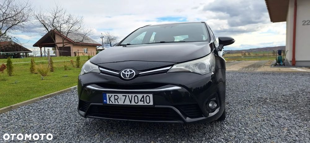 Toyota Avensis 1.8 Active - 5
