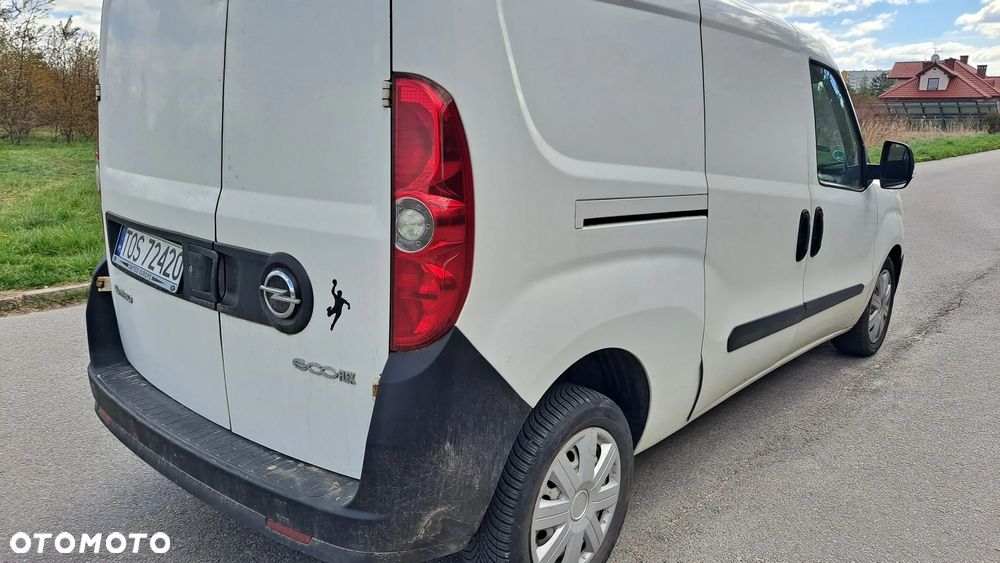Opel COMBO - 9