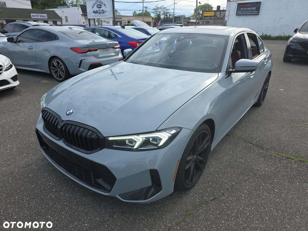 BMW Seria 3 330i xDrive M Sport - 2