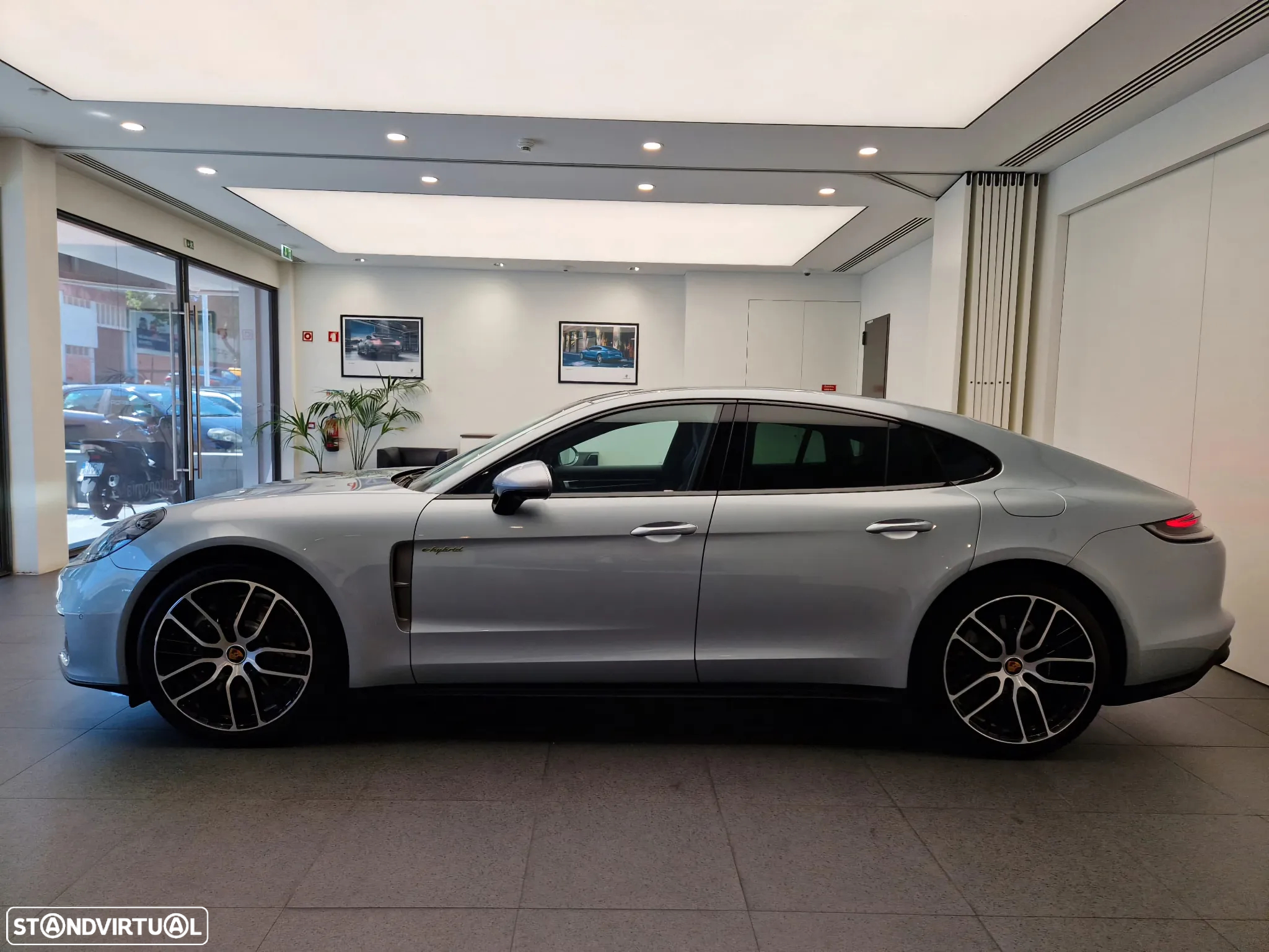 Porsche Panamera 4 E-Hybrid Platinum Edition com PDLS - 2