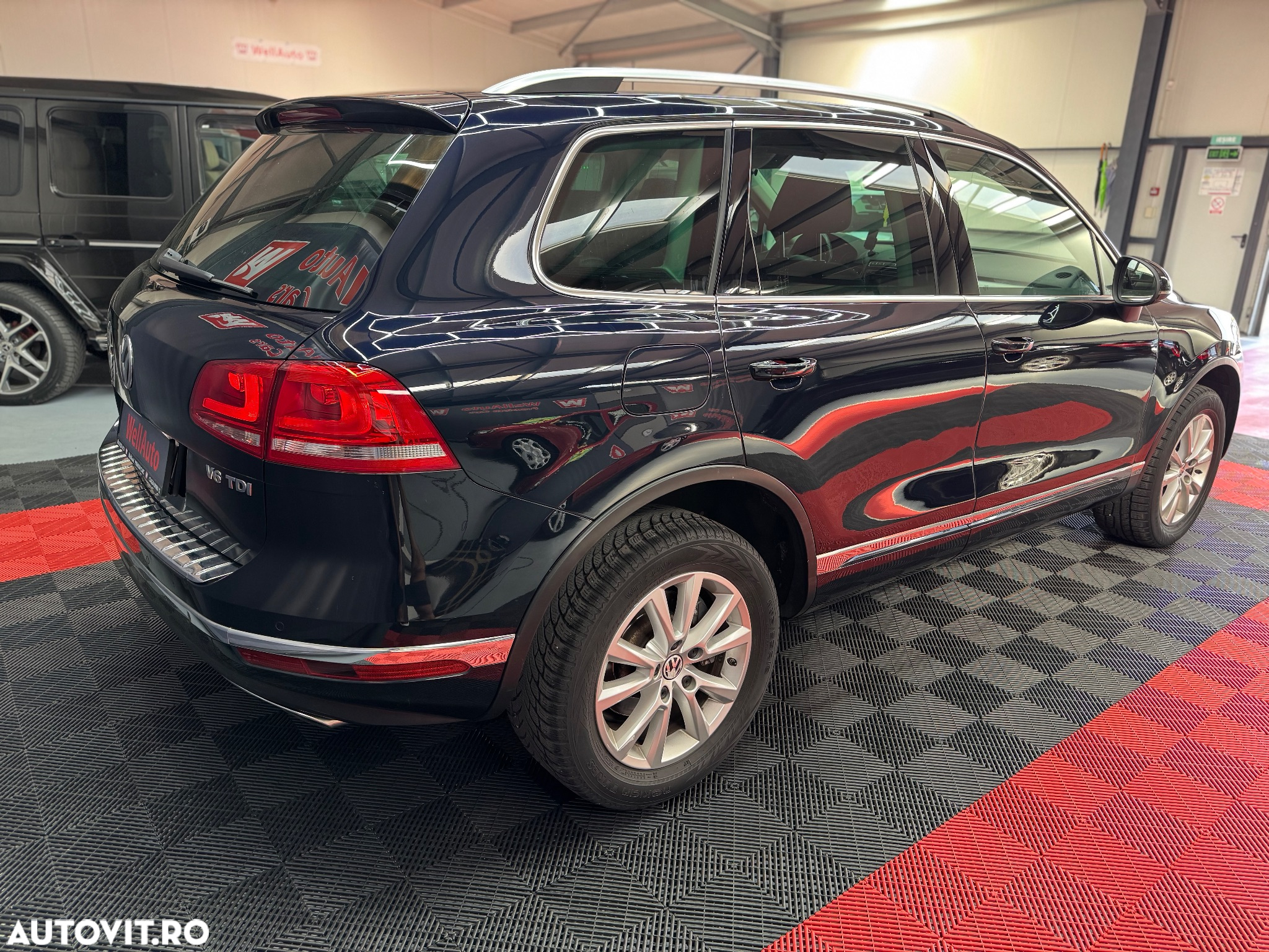Volkswagen Touareg - 5