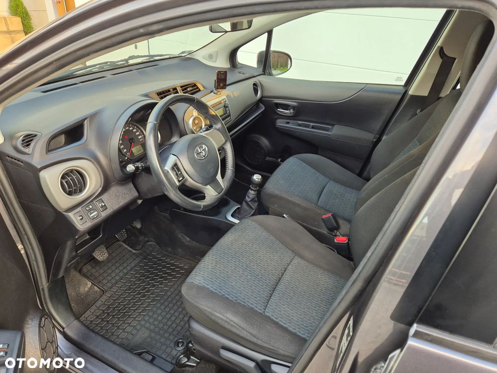 Toyota Yaris 1.4 D-4D Active - 16