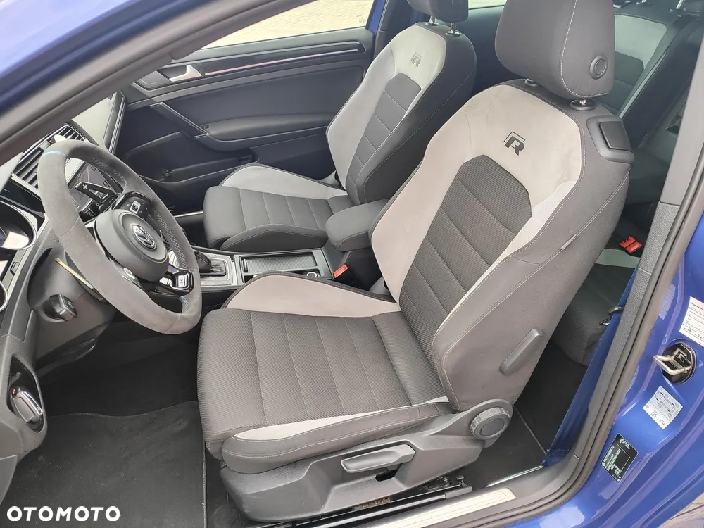 Volkswagen Golf R 4Motion (BlueMotion Technology) DSG - 26