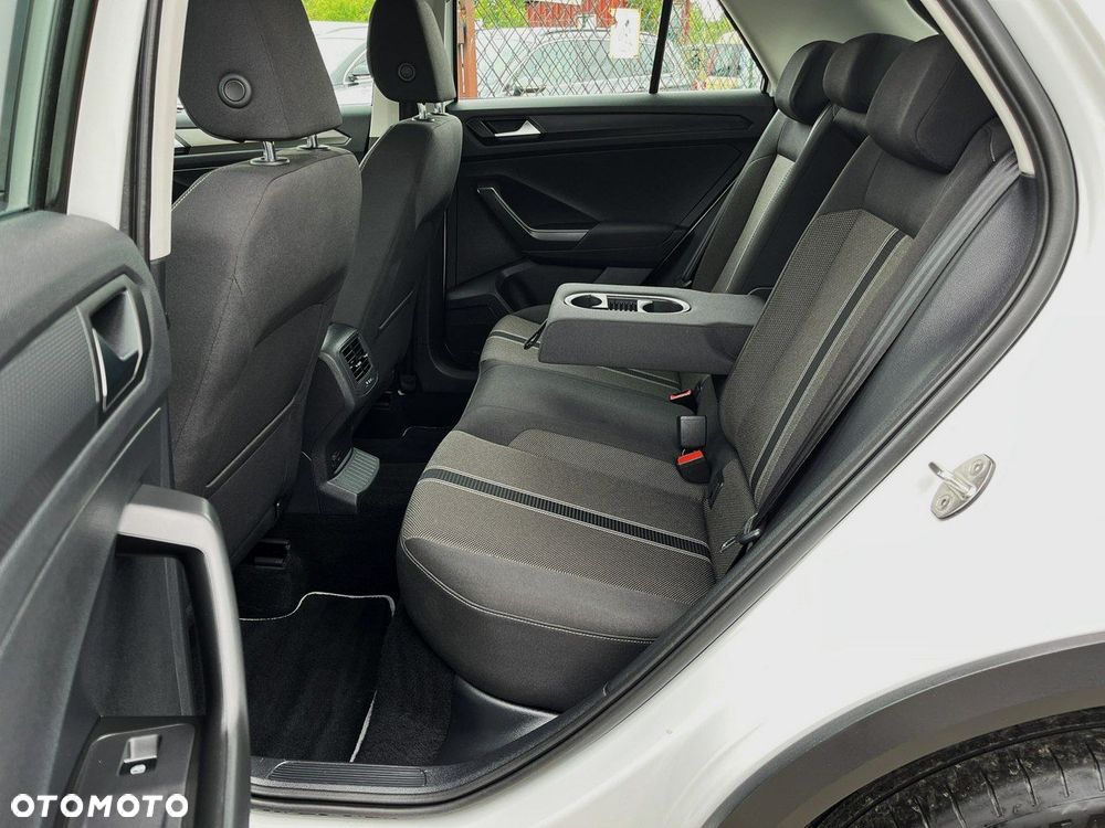 Volkswagen T-Roc 1.0 TSI Style - 37