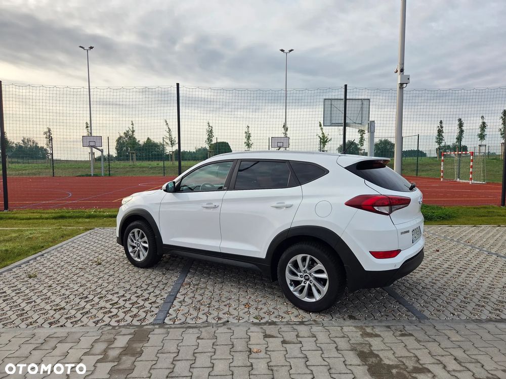 Hyundai Tucson 1.6 GDI BlueDrive GO 2WD - 8