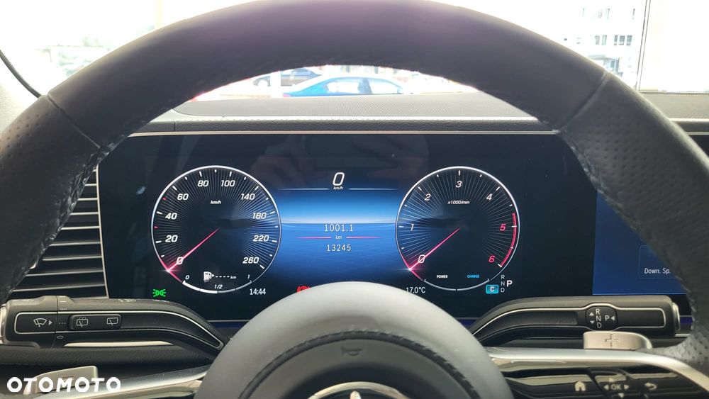 Mercedes-Benz GLS - 7