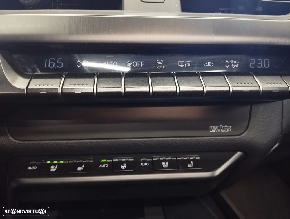 Lexus UX Luxury+TAE+JLL18 — fotografia 43