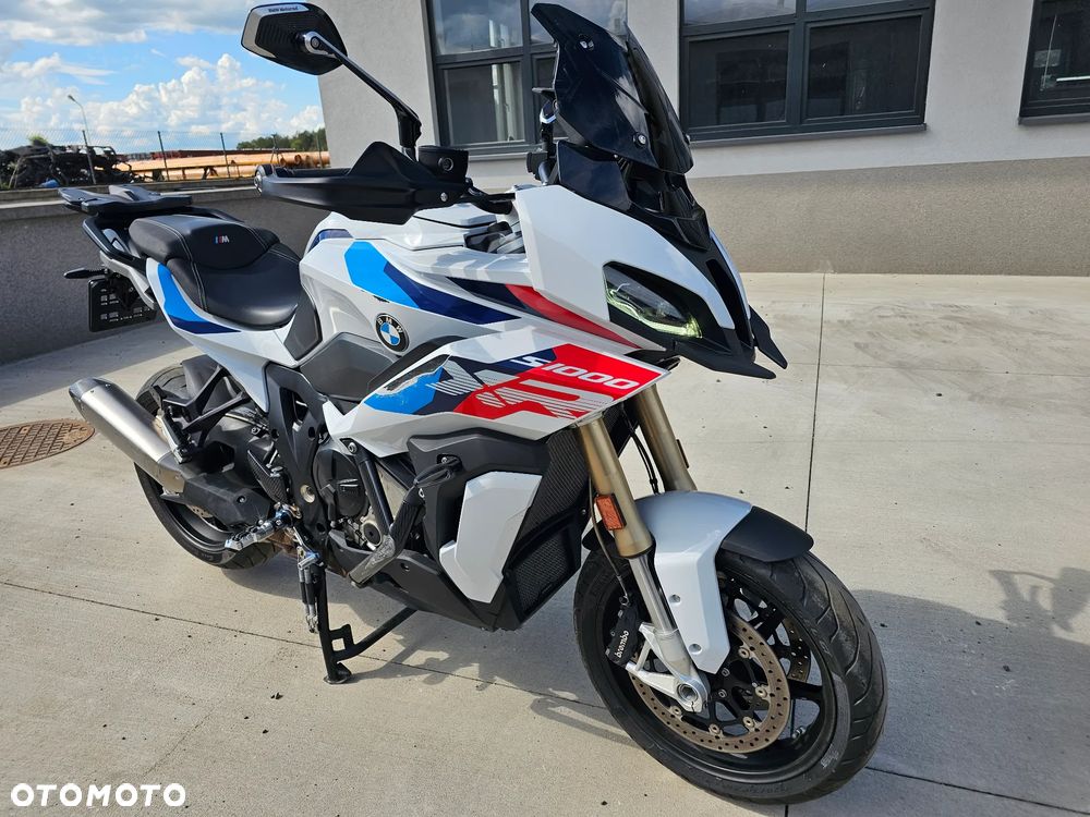 BMW XR - 22