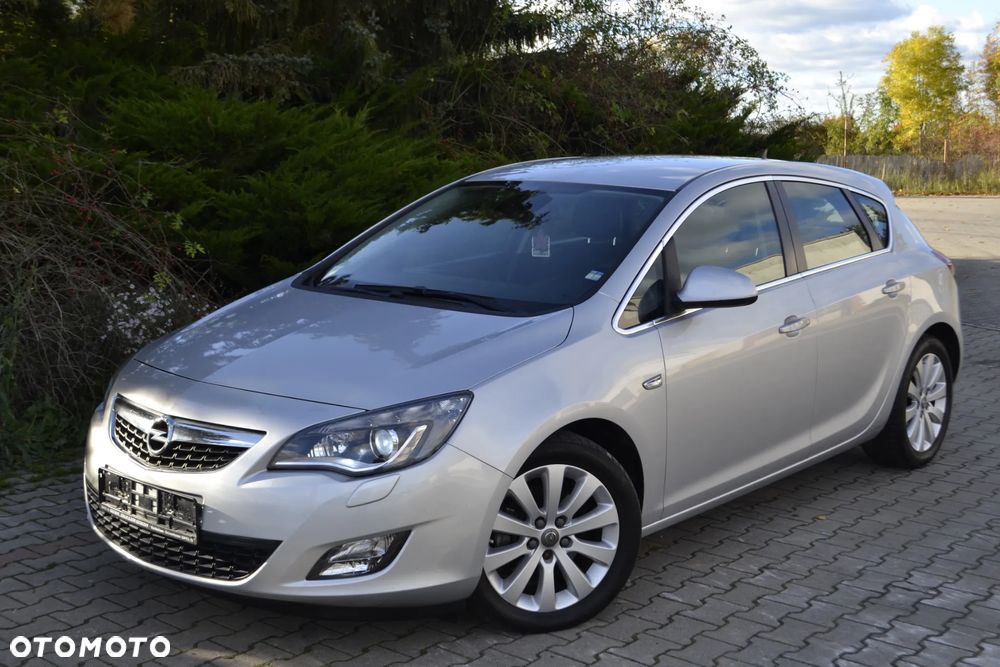 Opel Astra IV 1.6 T Sport - 1