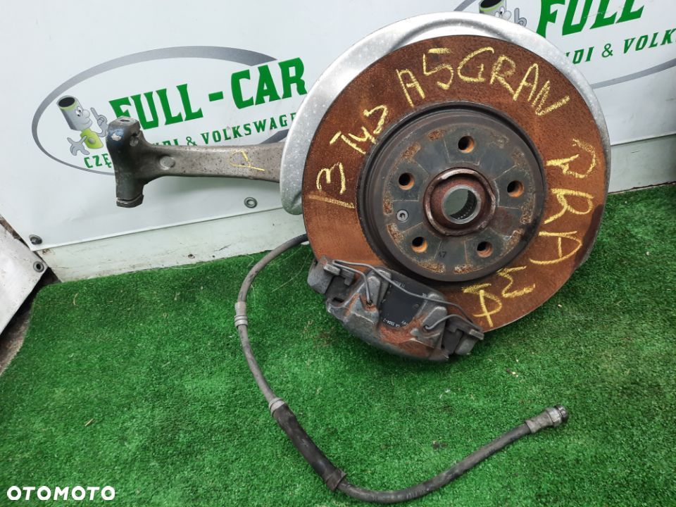AUDI A4 B9 A5 2.0 TFSI ZWROTNICA PRAWA LEWA 13 TYS PRZEBIEGU 8W0407242F 8W0407241F - 2