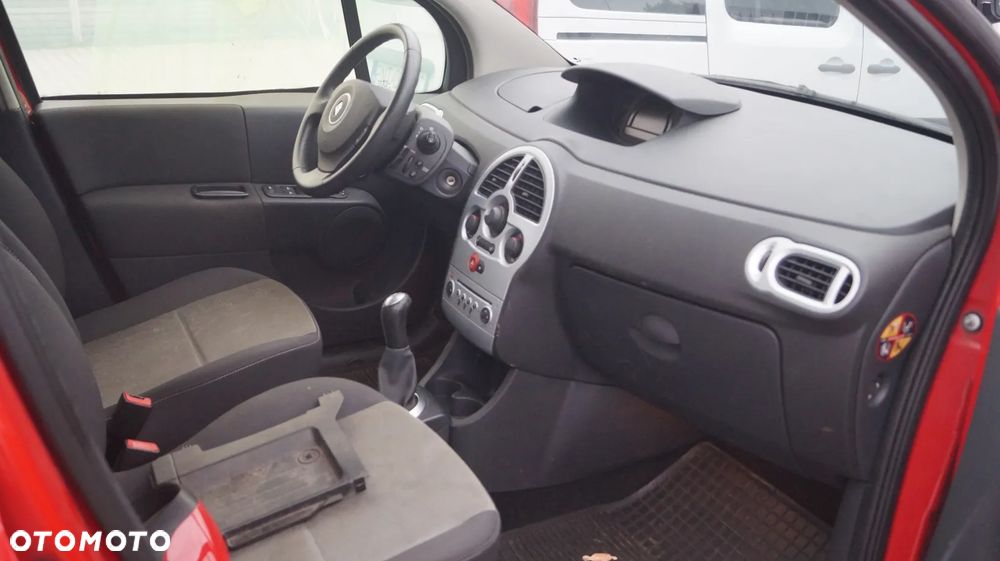 Renault Modus - 17