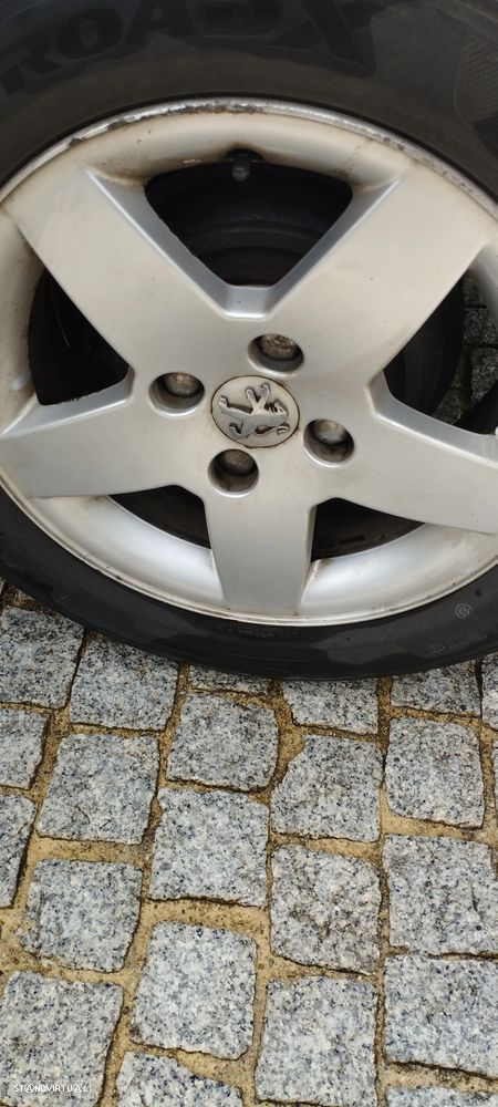 Peugeot 207 1.4 16V Open - 2