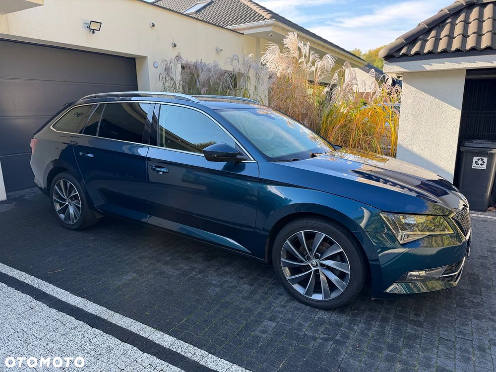 Skoda Superb 2017 photo 2