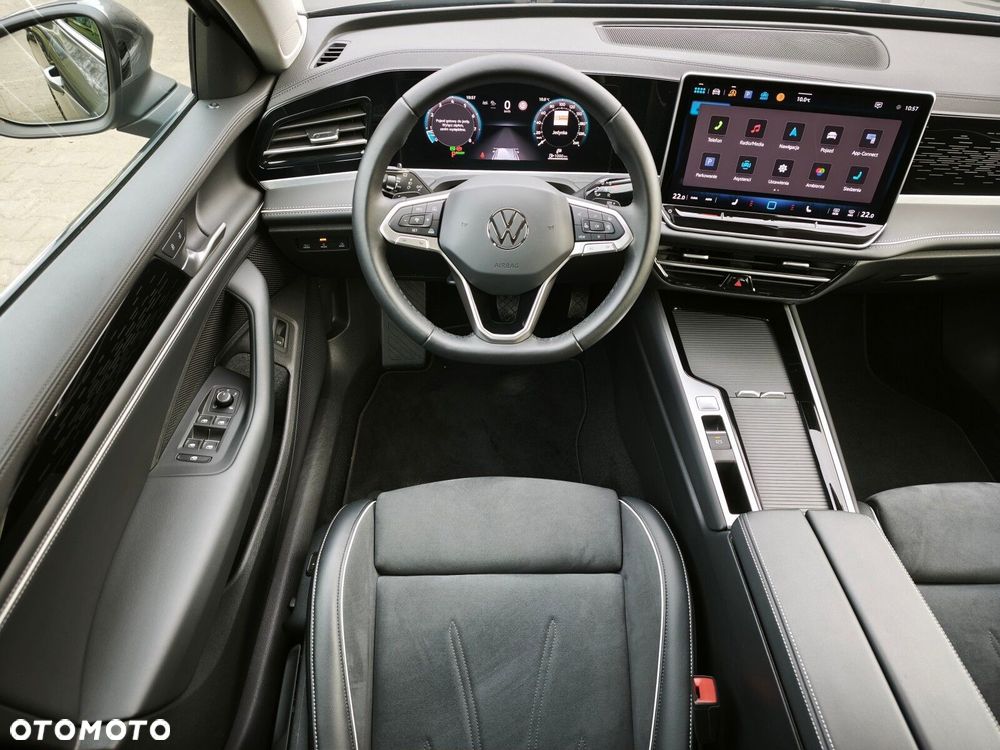 Volkswagen Passat - 6