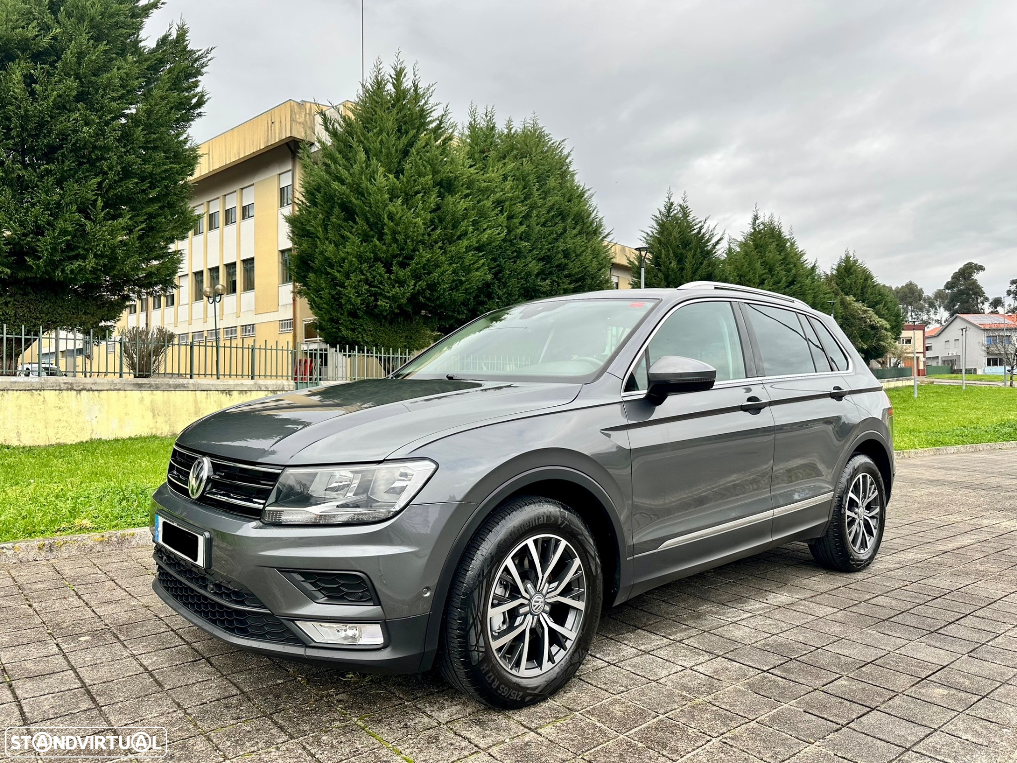 VW Tiguan 1.6 TDI Confortline - 2