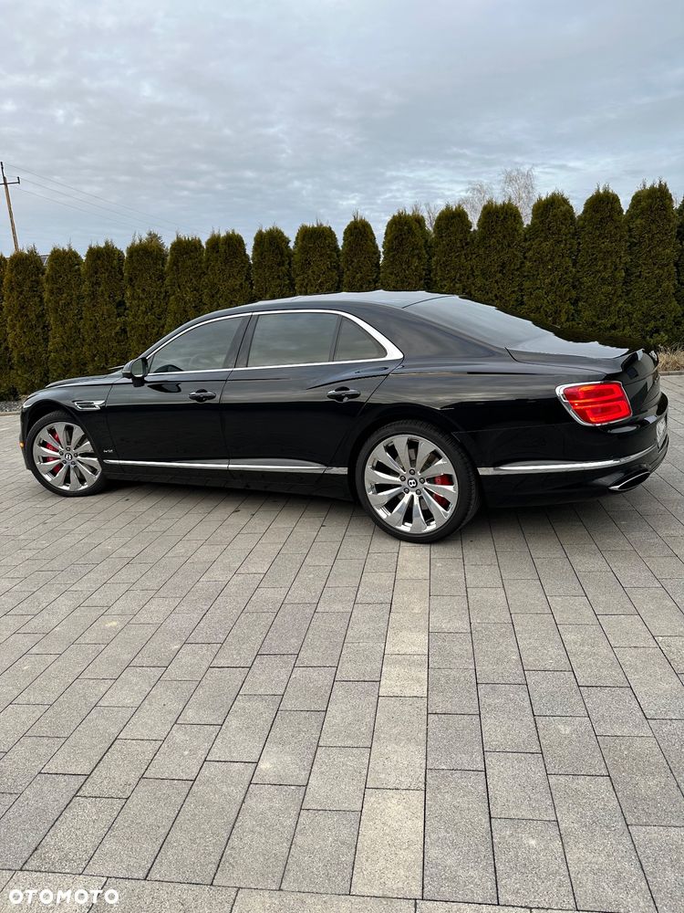 Bentley Flying Spur W12 - 9