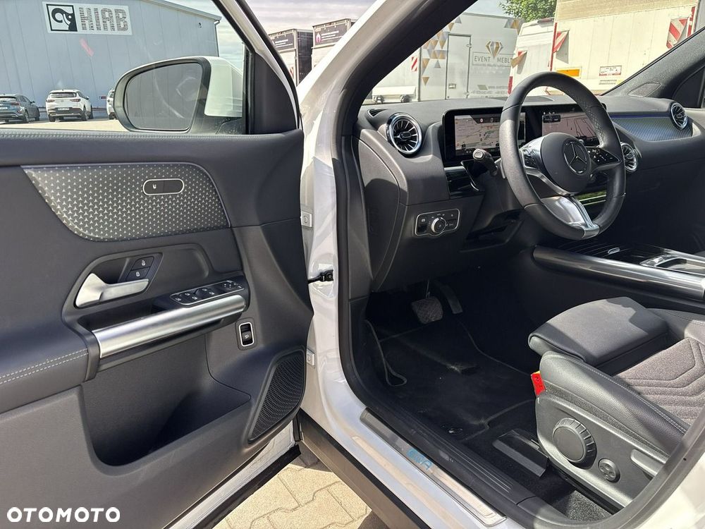 Mercedes-Benz EQA 250+ 70.5kWh Progressive - 10