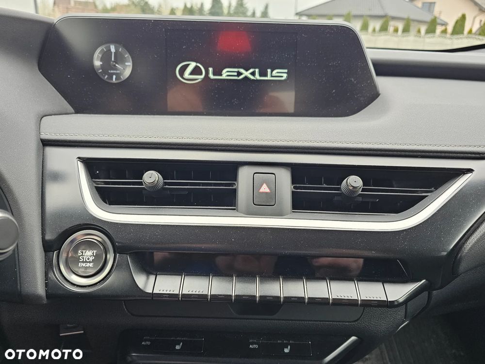 Lexus UX 200 GPF Business 2WD - 15