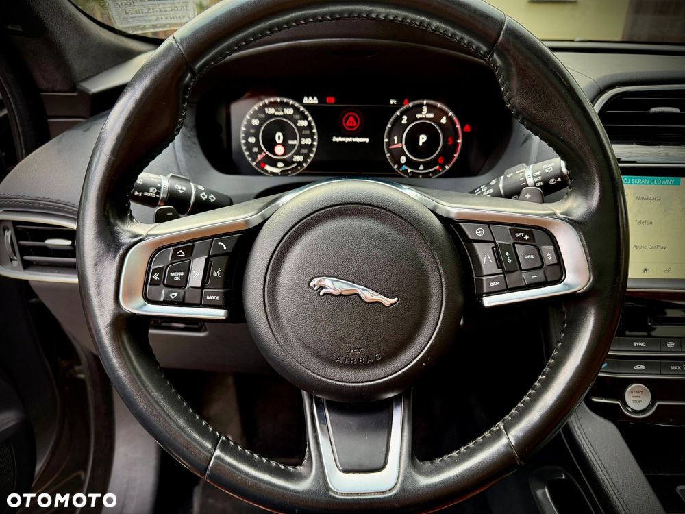 Jaguar F-Pace 2.0 i4D AWD Portfolio - 11