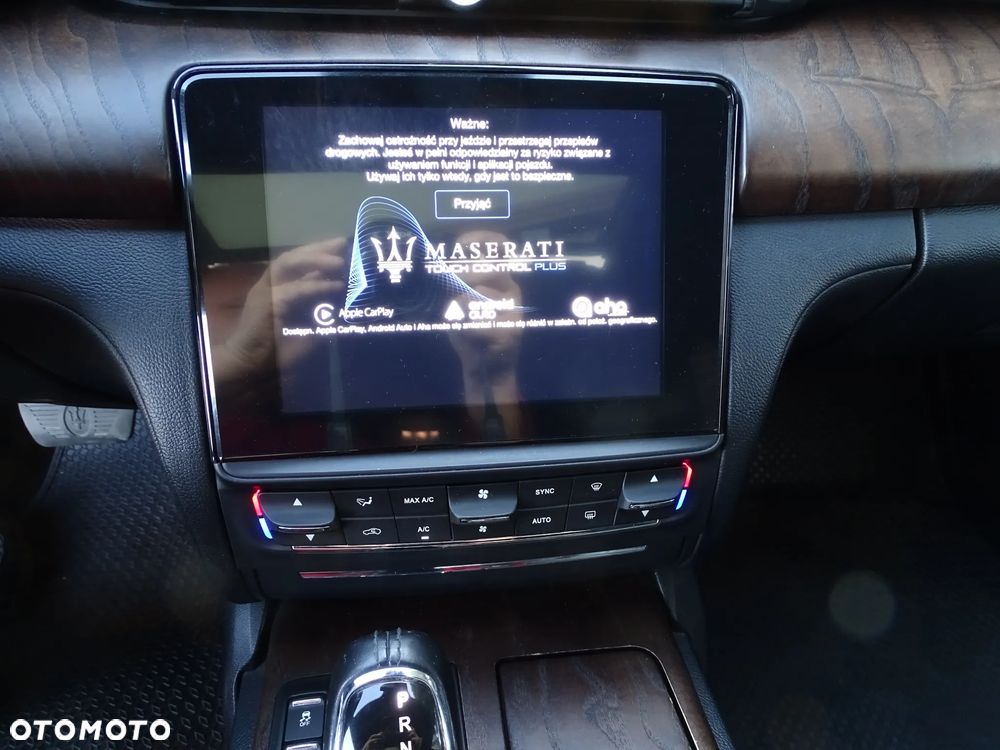 Maserati Quattroporte - 22