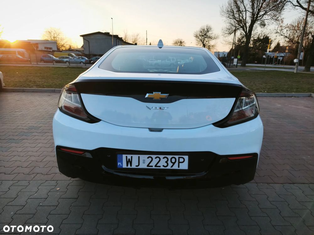 Chevrolet Volt Exclusive - 8