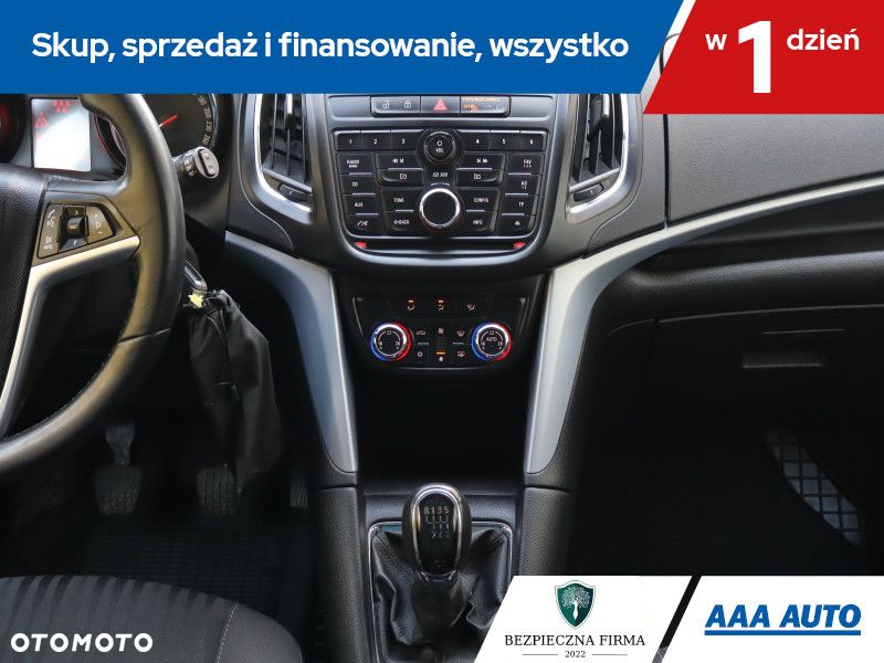 Opel Zafira - 17