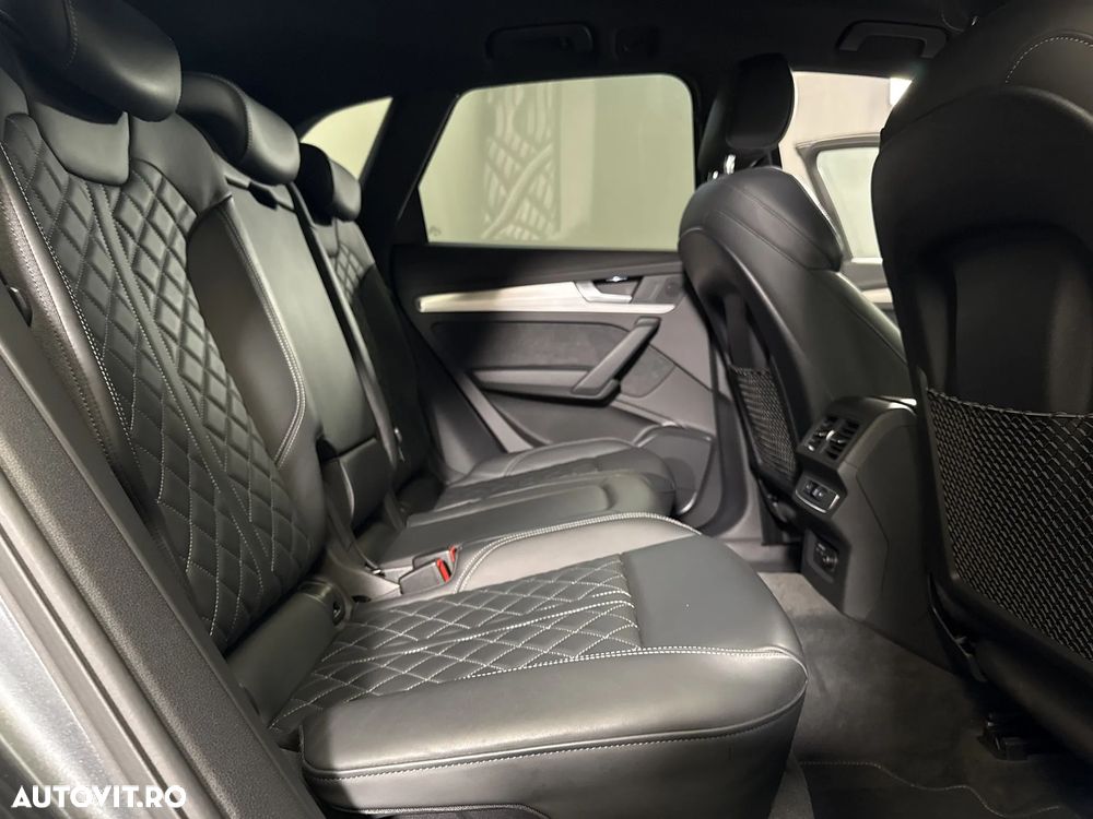 Audi Q5 55 TFSIe quattro S tronic S line - 13