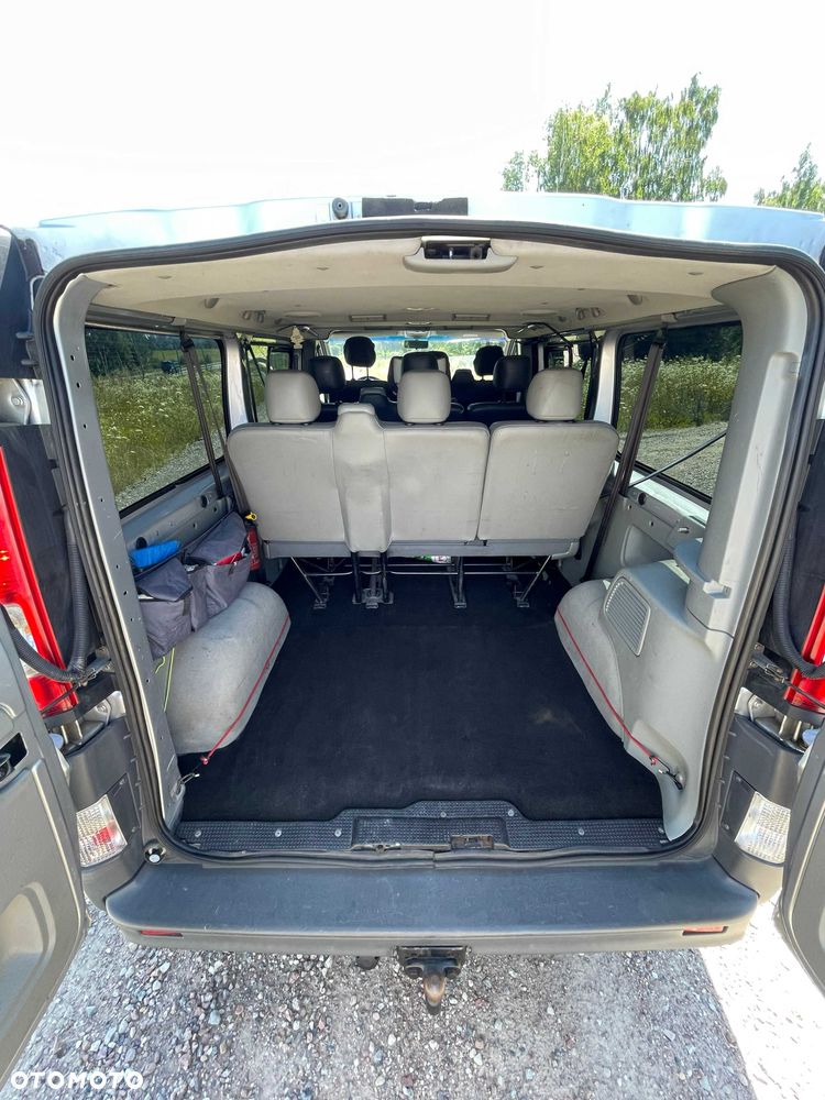 Renault Trafic - 8