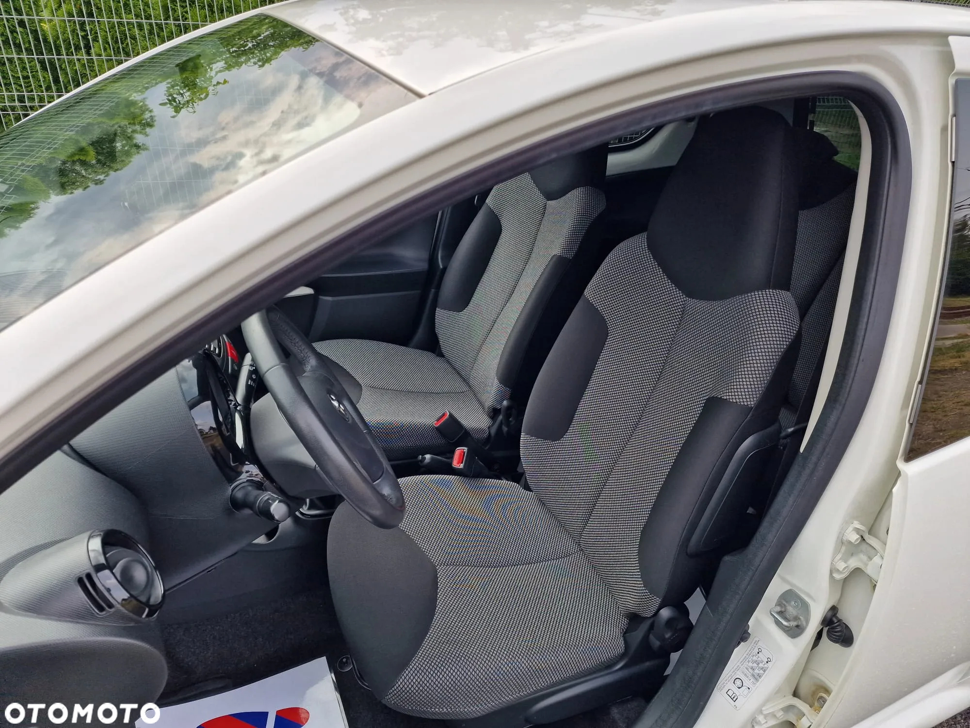 Toyota Aygo 1.0 VVT-i Premium - 8