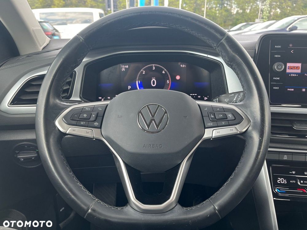 Volkswagen T-Roc - 18