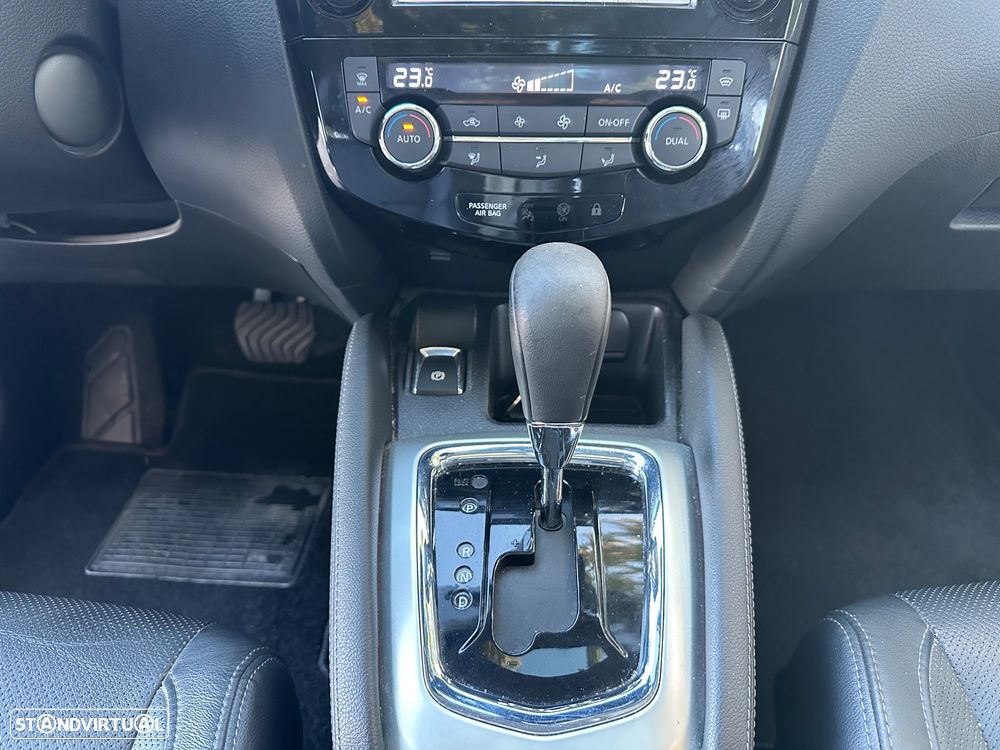 Nissan Qashqai 1.2 DIG-T Xtronic TEKNA - 21