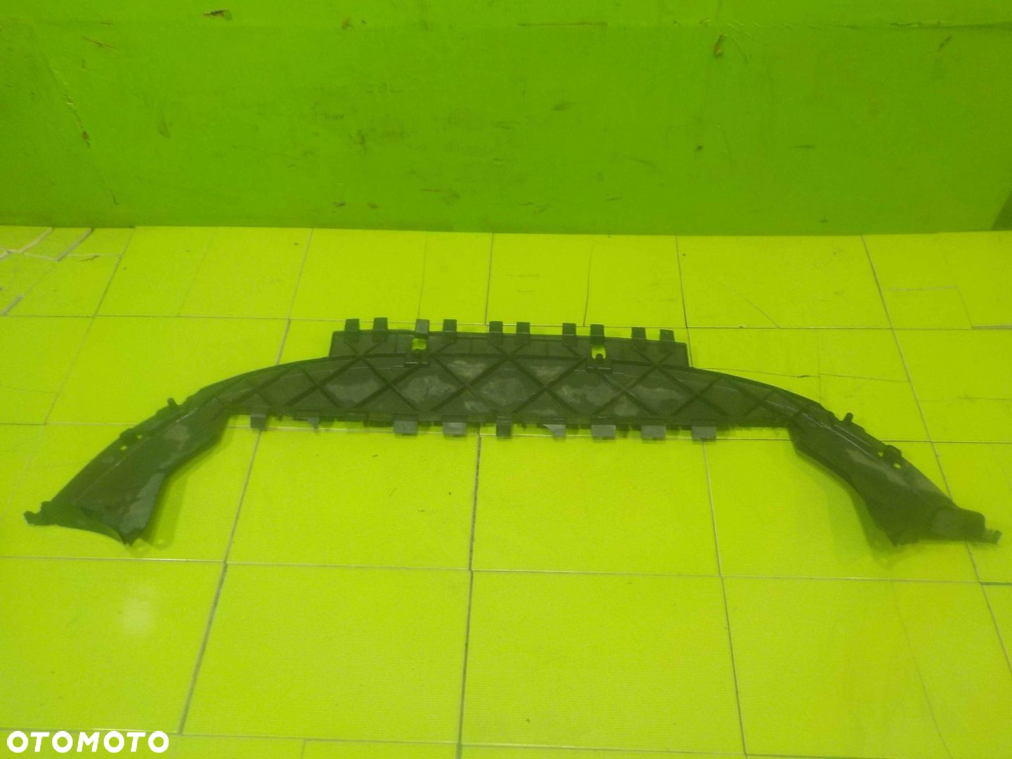 VOLVO S40 II LIFT 10r oslona pod zderzak przod 30744925 - 3