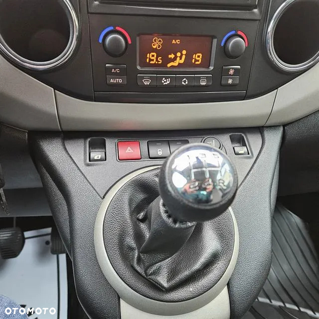 Peugeot Partner 1.6 HDi Outdoor - 28