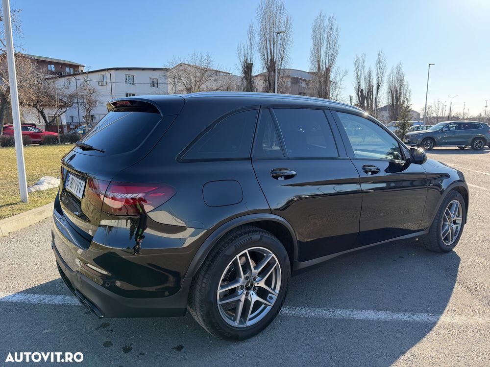 Mercedes-Benz GLC - 7