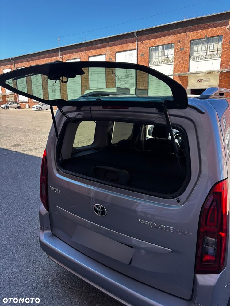Toyota Proace City Verso 1.2 D-4T Family - 4